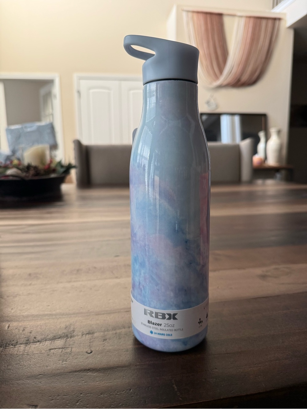 RBX Marble-Effect Insulated Bottle in Pastel Blue and Pink